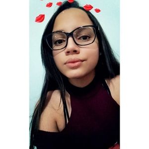 Meet your Posher, Stephany